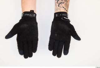 Danas black tactical gloves hand 0003.jpg